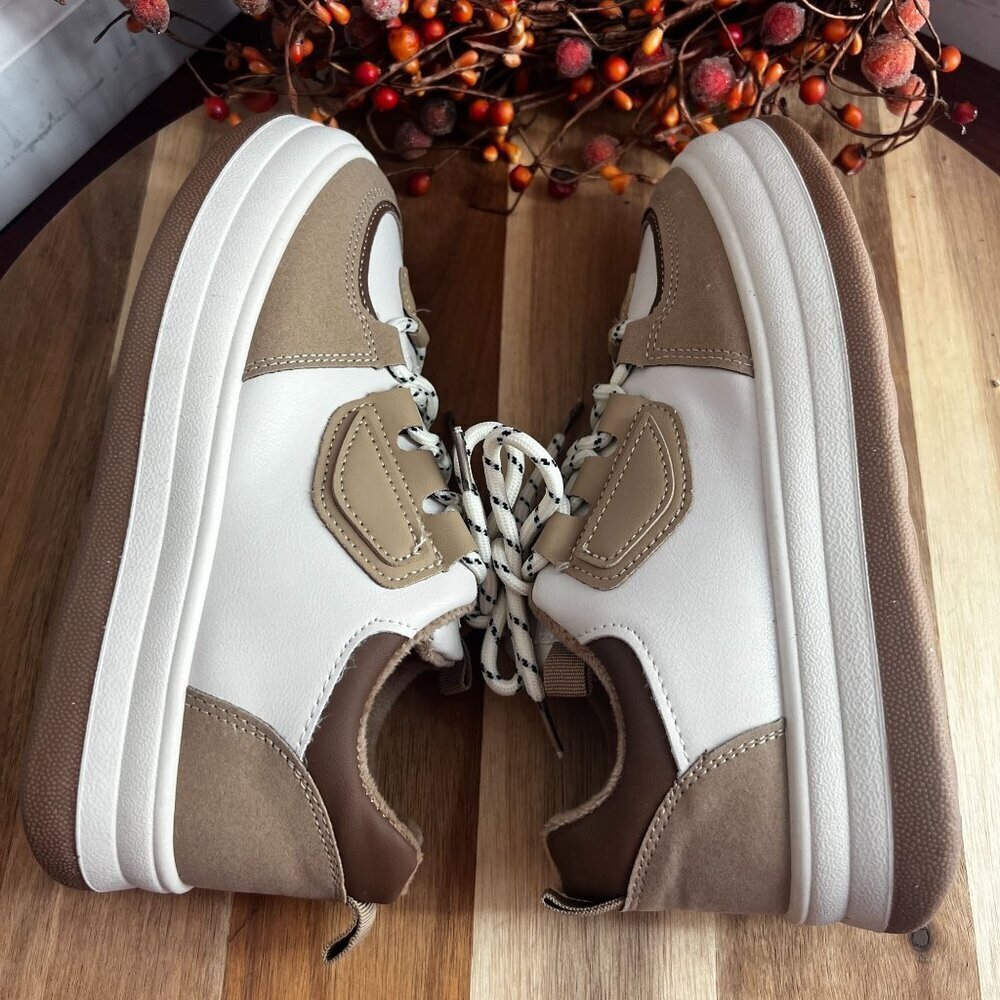 TMT Sunnei Womens Athleisure Teddy Colorblock Lace Up Sneaker Sz 6.5 White Khaki - Picture 9 of 14